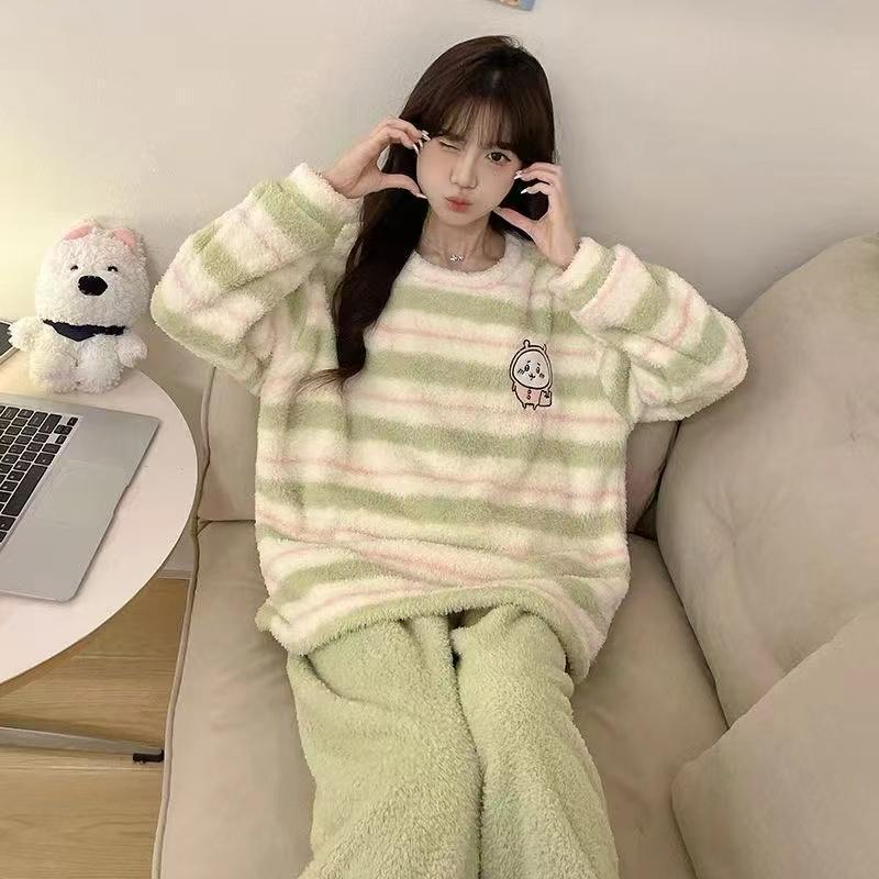 Shezaib Undergarments Kin Cozy Pastel Fleece Loungewear Set – Ultra Soft Winter Pajama Suit