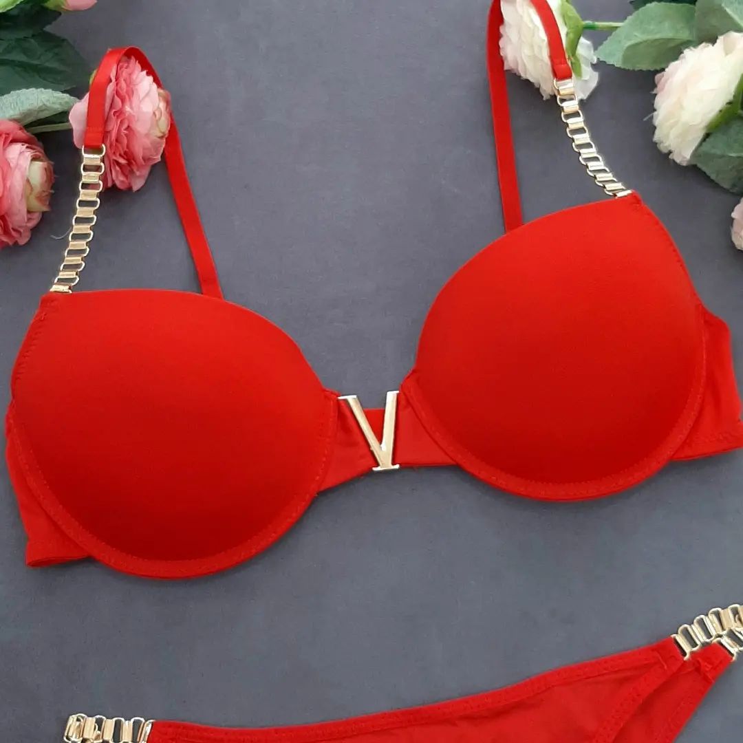 Shezaib High Quality New Style Chain Straps Front Metal V buckel Bra & Panty Set 195