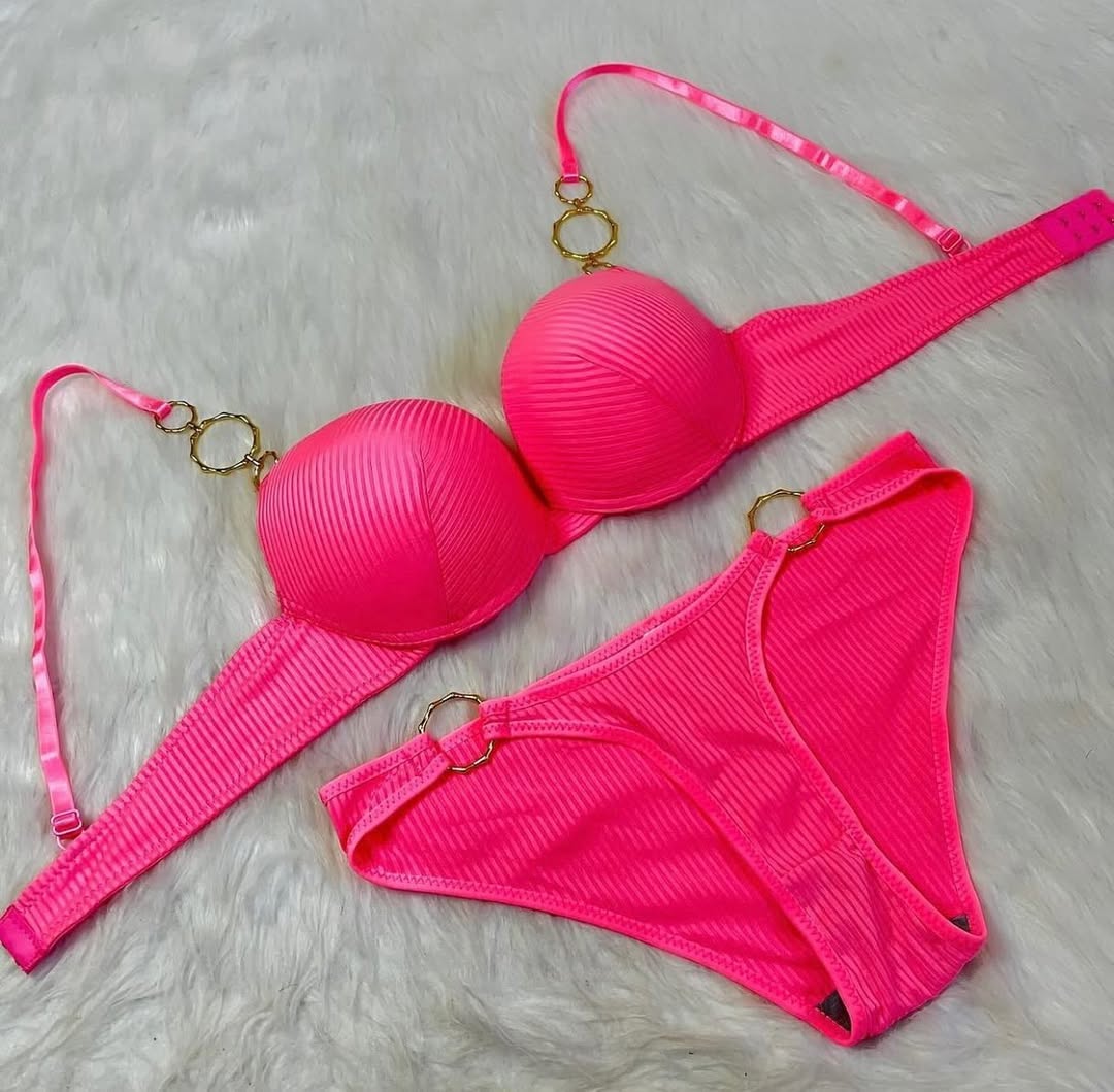 Shezaib New High Quality Sexy Metal Rings Straps With Adjustable Straps Back Closure Push-Up Bra & Panty Set 196