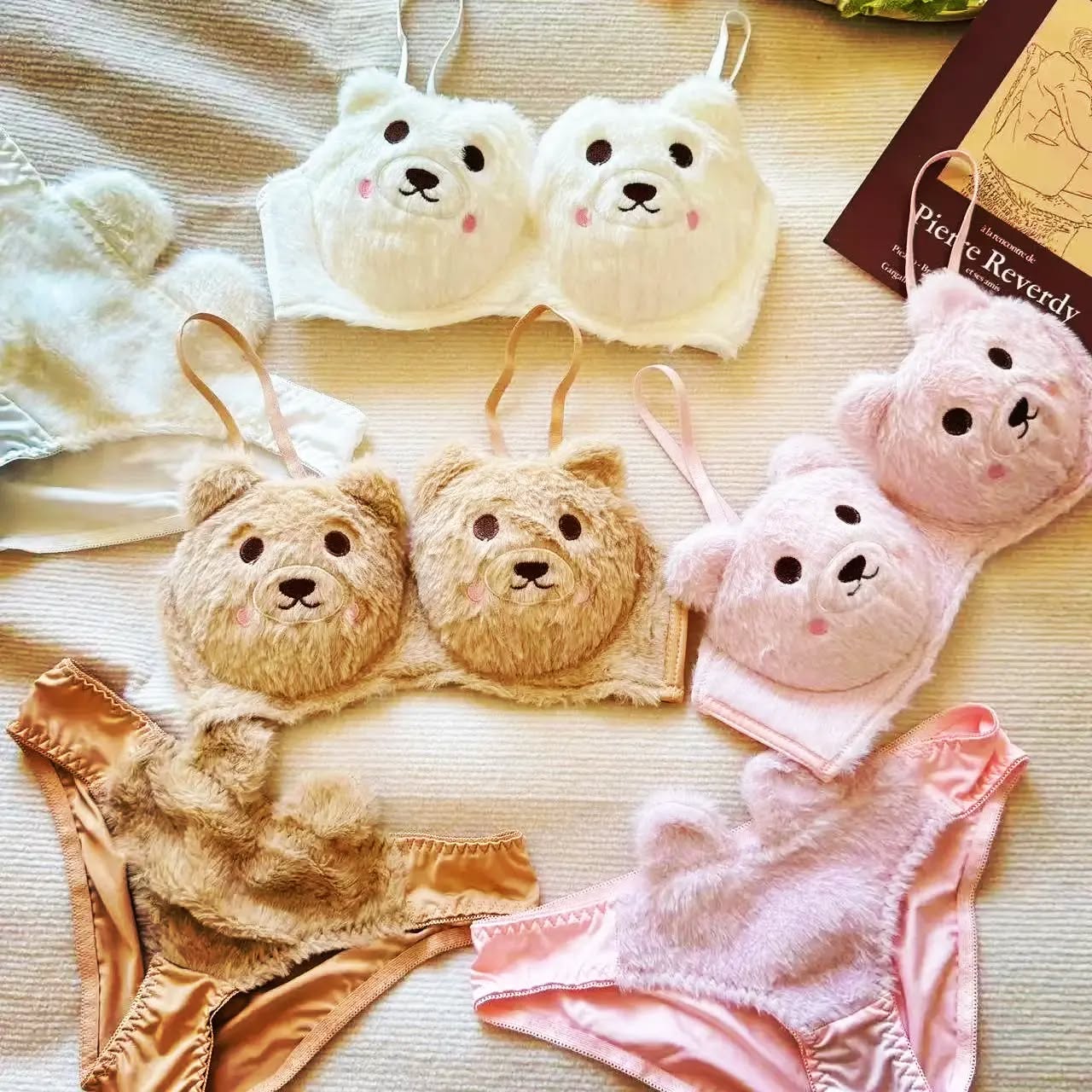 New High Quality Sexy Cute Kitty Anime Soft Plush Design Bra & Panty Set E03