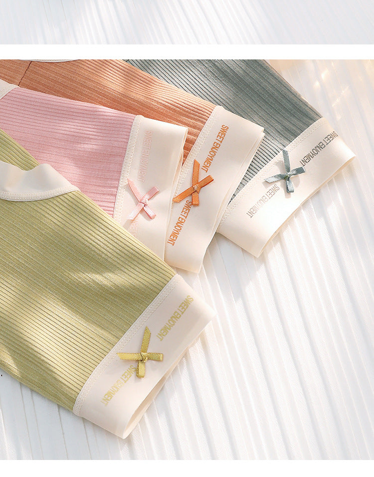 Pack of 4 Soft Ribbed High-Waist Cotton Panties for Women – Seamless Edges, Contrast Lace Trim & Cute Bow Detail – CS18