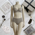 Shezaib The Signature Gingham Seamless Set