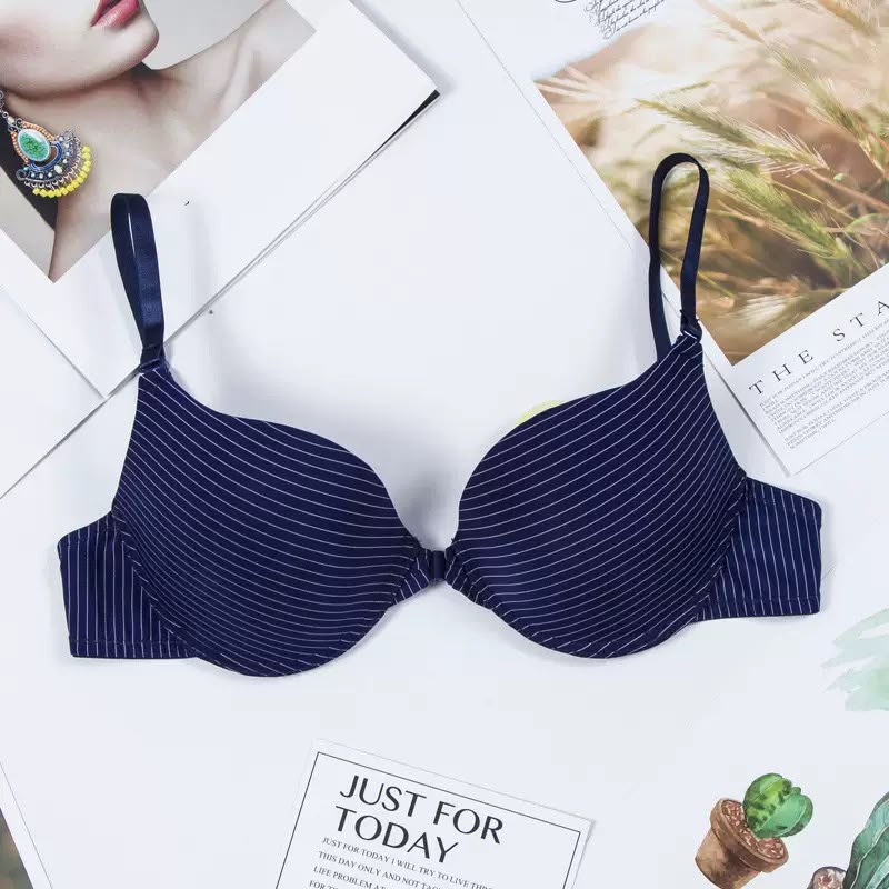 Seamless Front-Closure Push-Up Bra – Classic  Everyday Comfort-1501