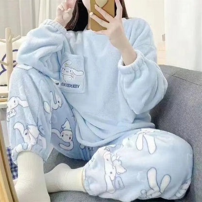 New Winter Korean Flannel Women Pajamas Set O-Neck Velvet Warm Pajama Set