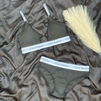 New High Quality Soft Cotton Letter Strap Mid Hollow Sports Light Padded Bra And Panty Set