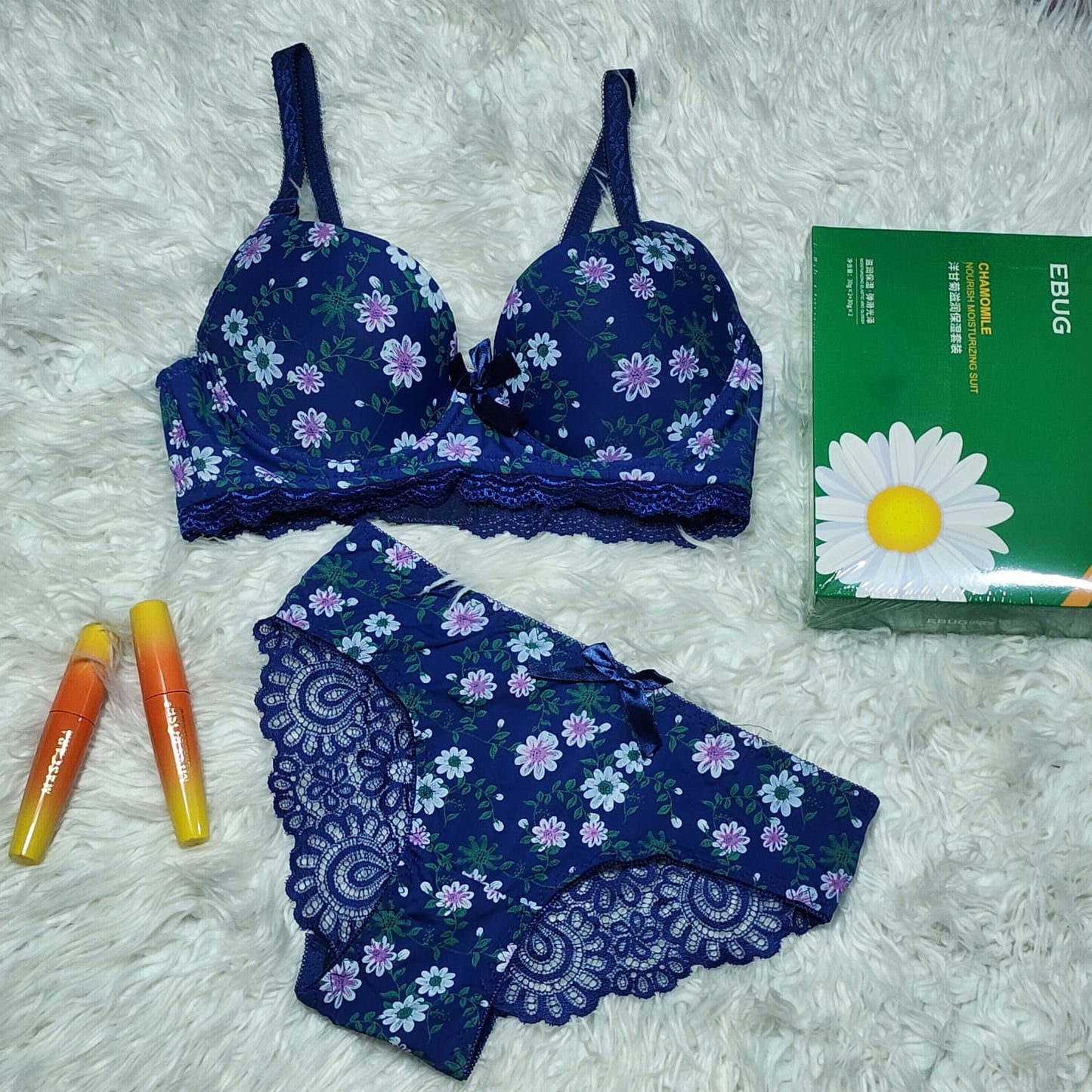 Shezaib Cute Flower Printed Underwired Adjustable Straps Push Up Bra And Panty Set