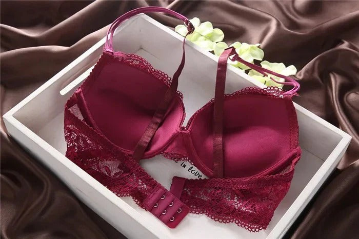 Flourish Lavender Lace Bra – Push Up & Double Padded Floral Comfort (9118)