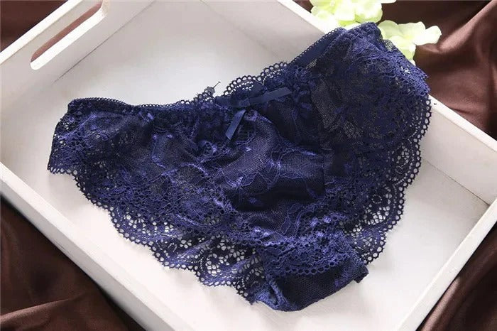 Flourish Lavender Lace Bra – Push Up & Double Padded Floral Comfort (9118)
