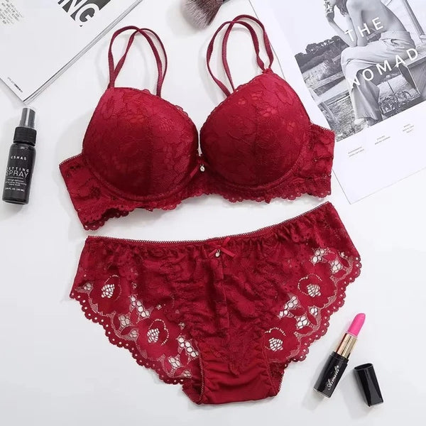 Flourish Elegant Lace Bra & Panty Set – Push Up & Double Padded Comfort with Floral Detailing (8855)