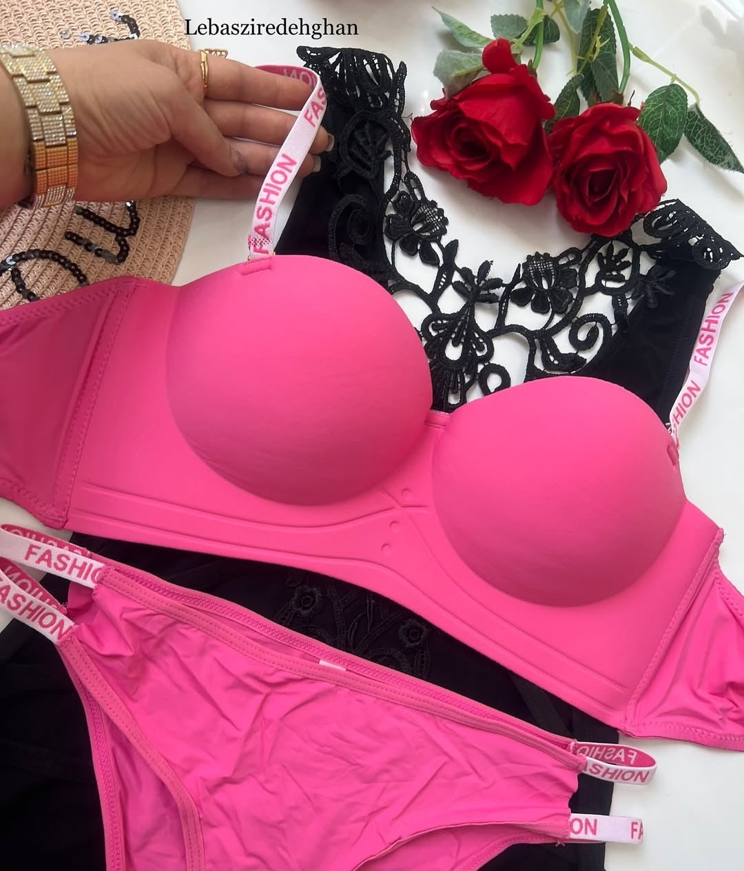 Shezaib Undergarments High Quality 2 in 1 Shoulder Straps Hard Padded Sports Bra & Panty Set E1178