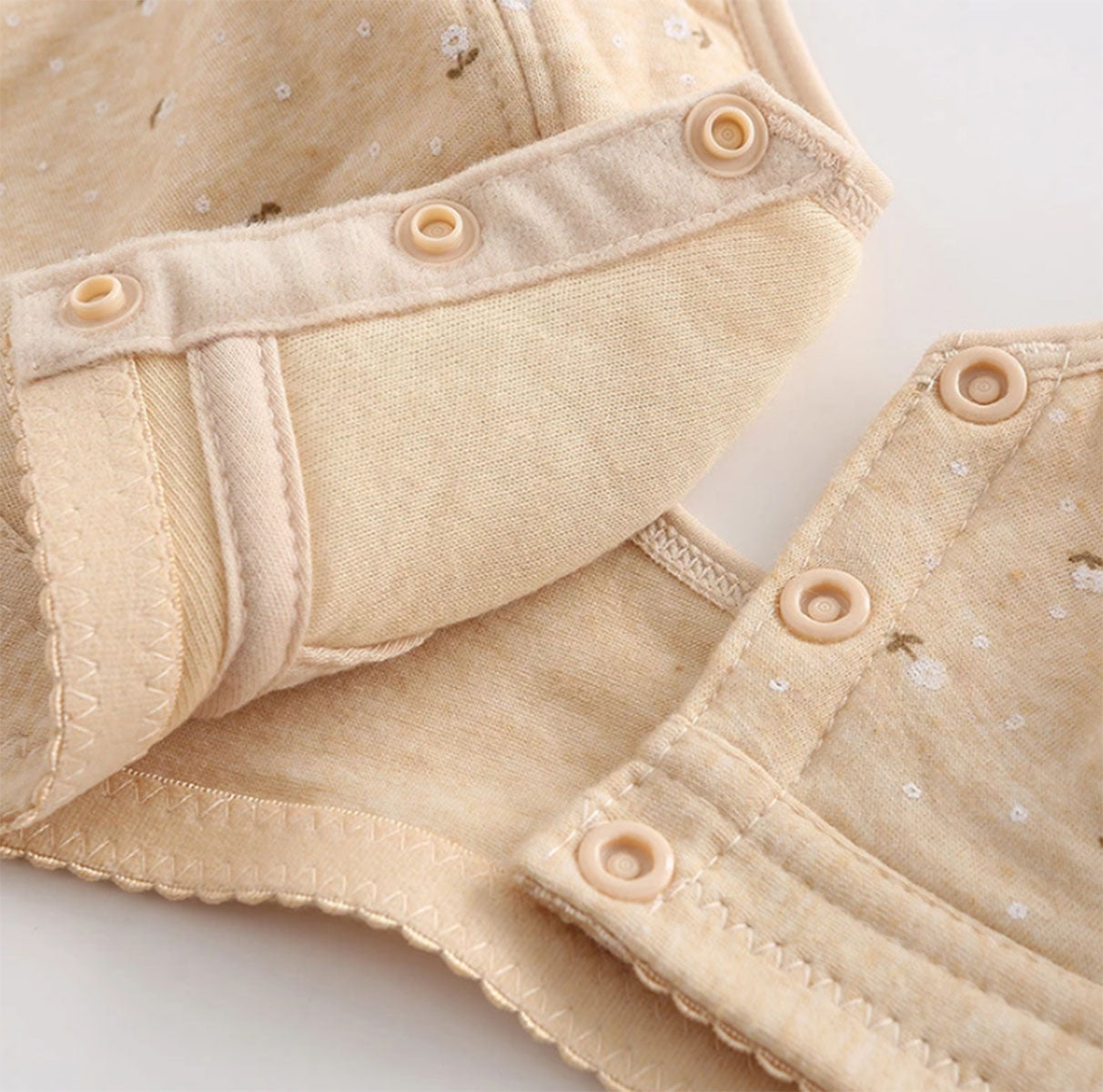 Comfortable Solid Seamless Front Button Nursing Bra-105